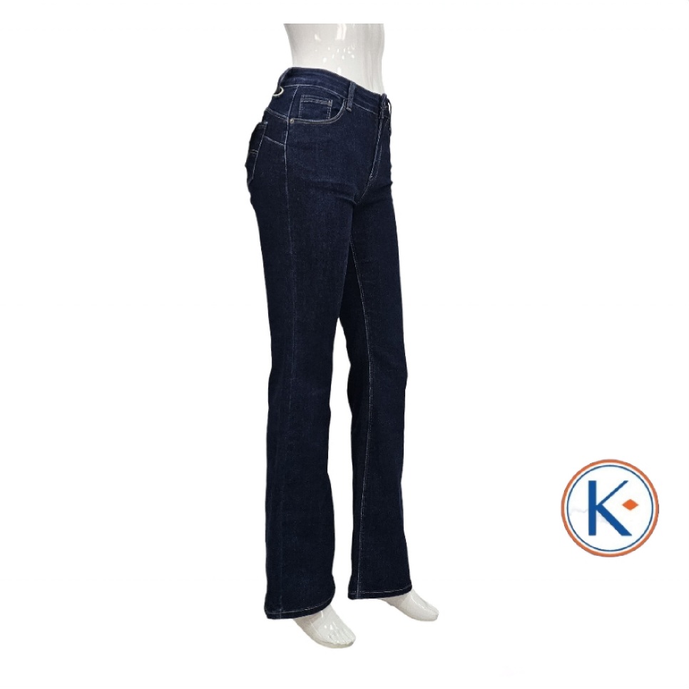 Vaquero oscuro campana push up para mujer