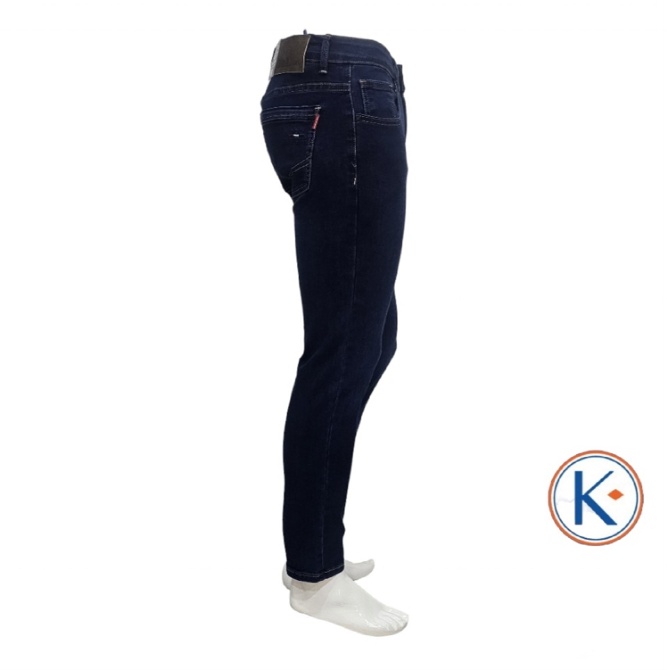 Vaquero elástico denim oscuro para hombre