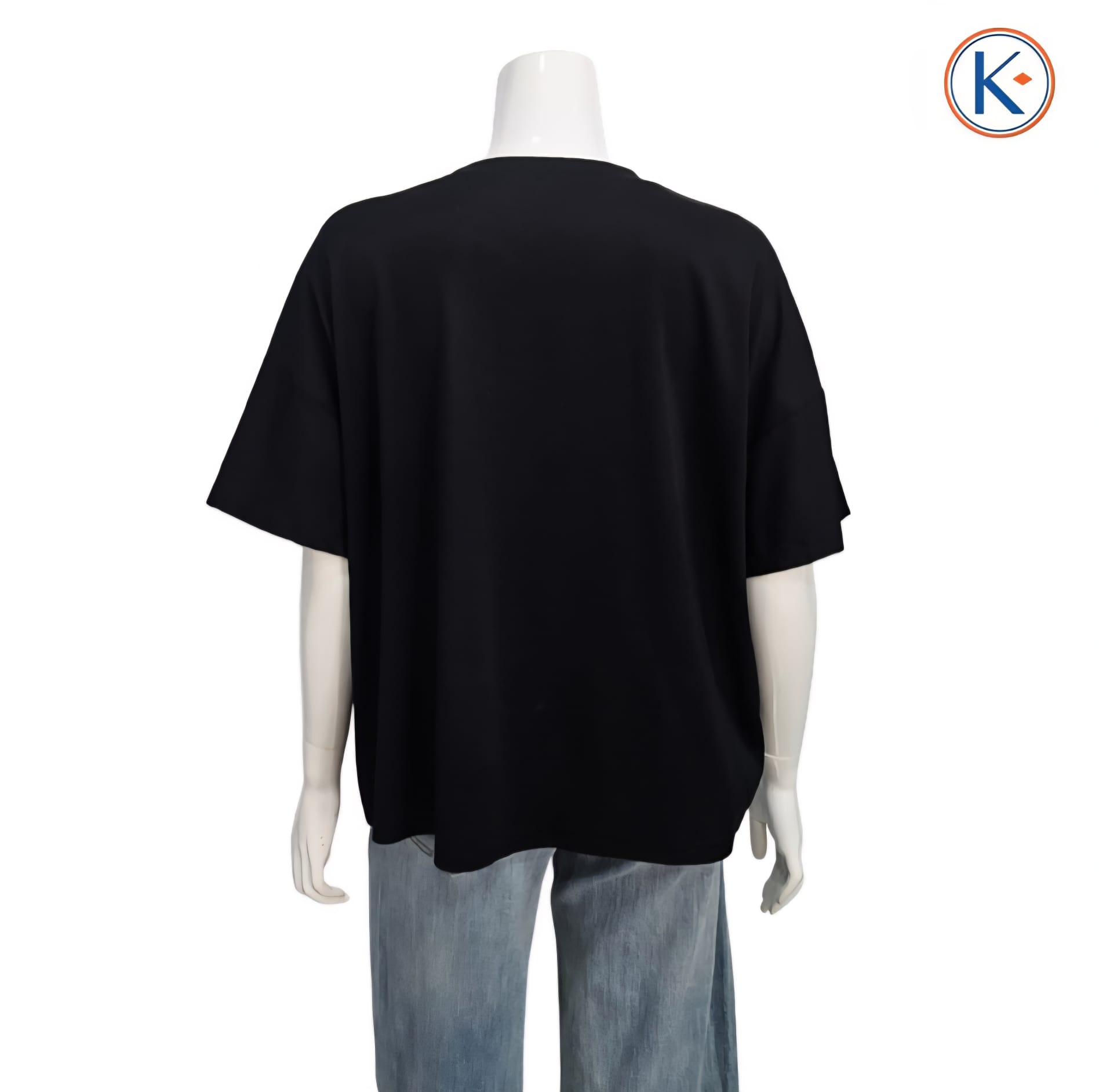 Camiseta oversize de mujer con margaritas